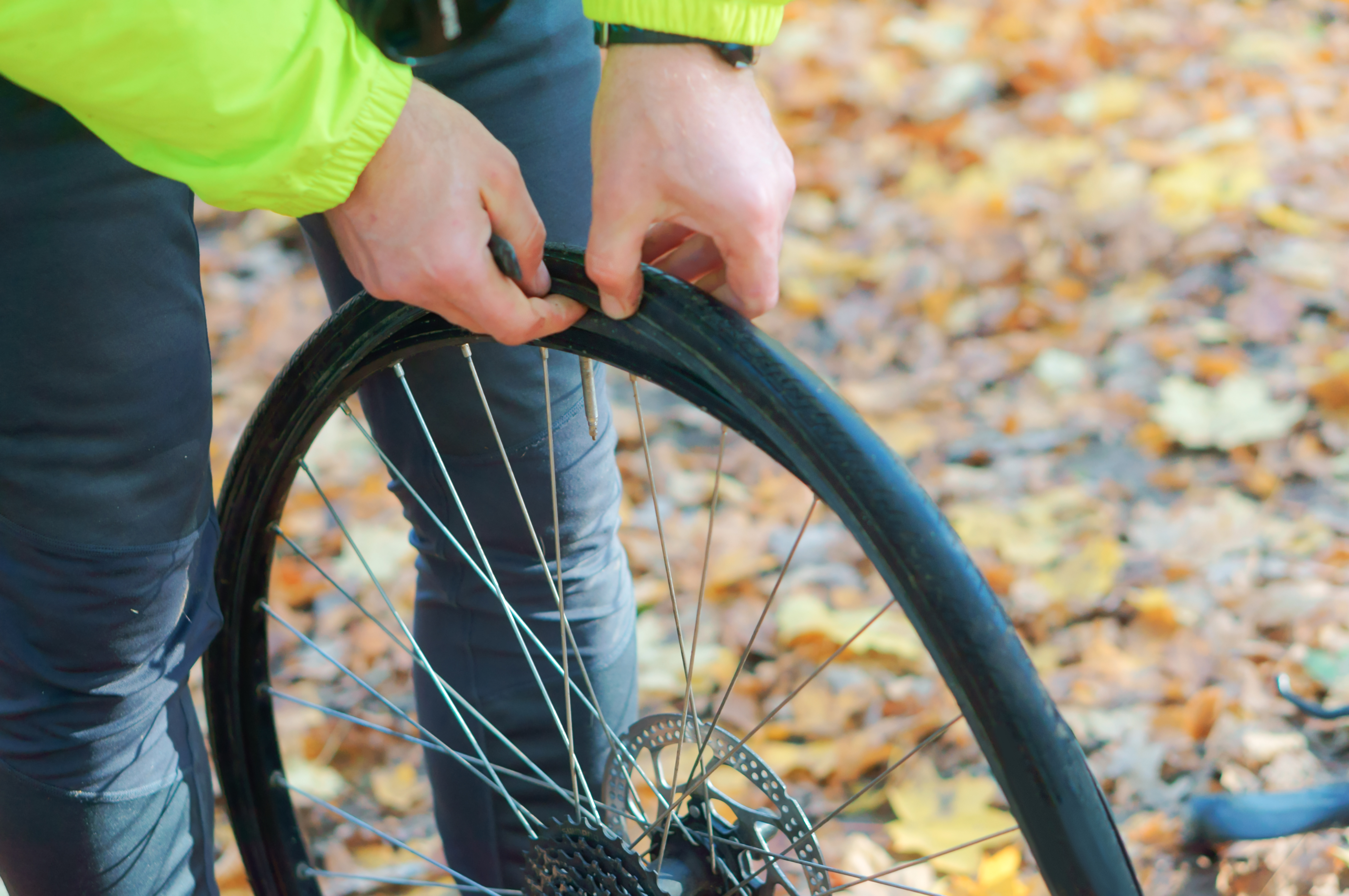 How To Fix A Bike Puncture In 9 Simple Steps - Cycle Savvy
